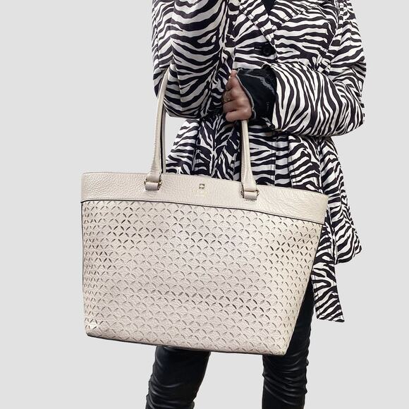 Kate Spade New York Huntington Tote Bag Purse - Picture 1 of 16